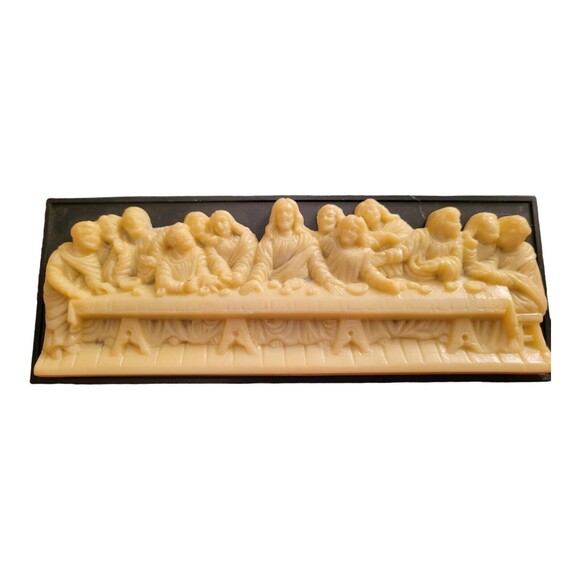Vintage Small Plastic Last Supper Wall Plaque - Picture 2 of 4